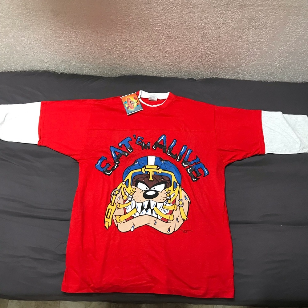 Vintage 1995 Taz Eat ‘Em Alive Hockey T-shirt